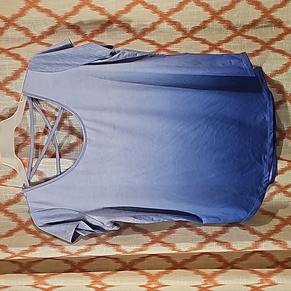 Women's Workout Top - Picture 1 of 3